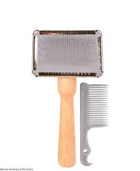 Trixie Slicker Brush With Plastic Handle Including Brush Cleaner Large